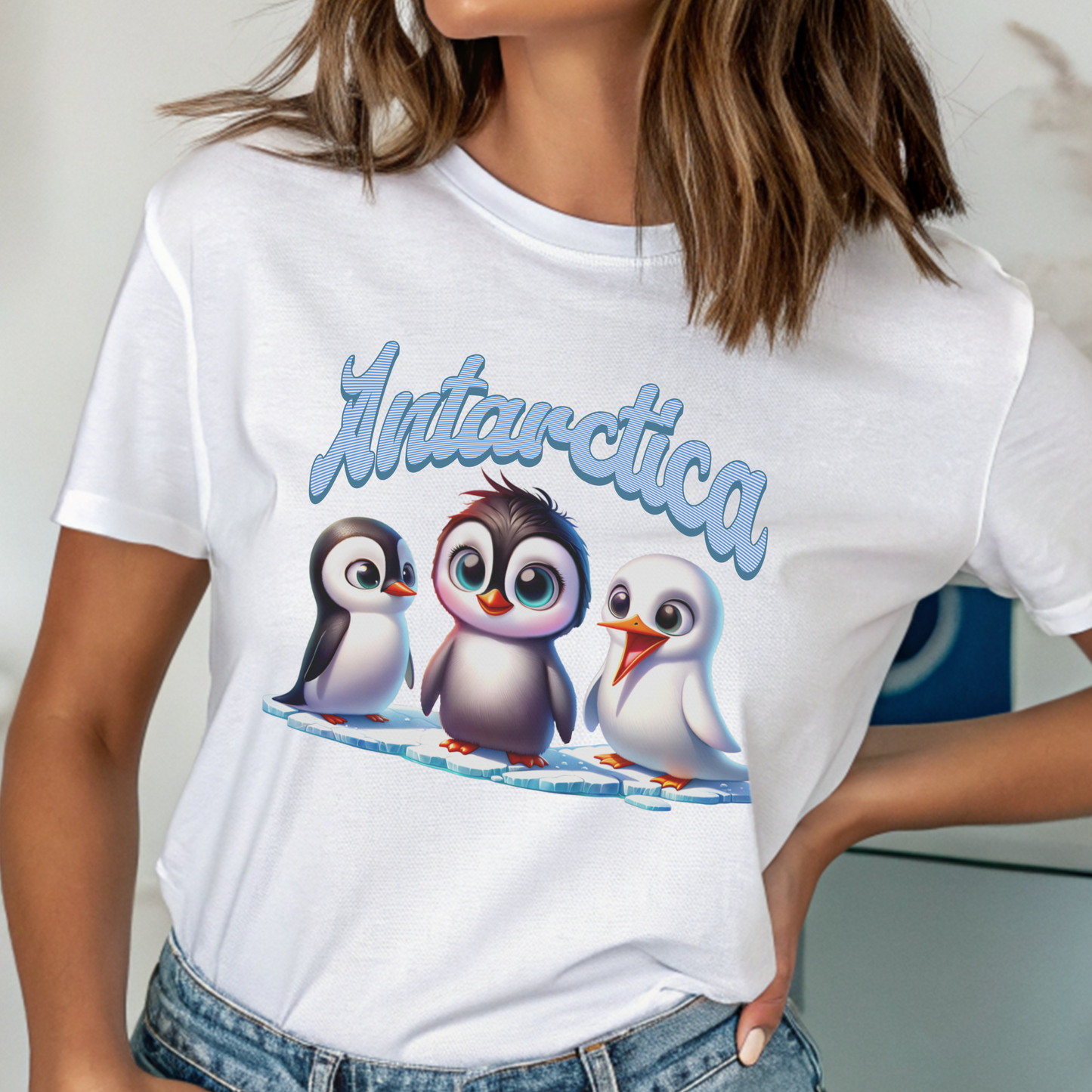Antarctica Cuties – Unisex T-shirt
