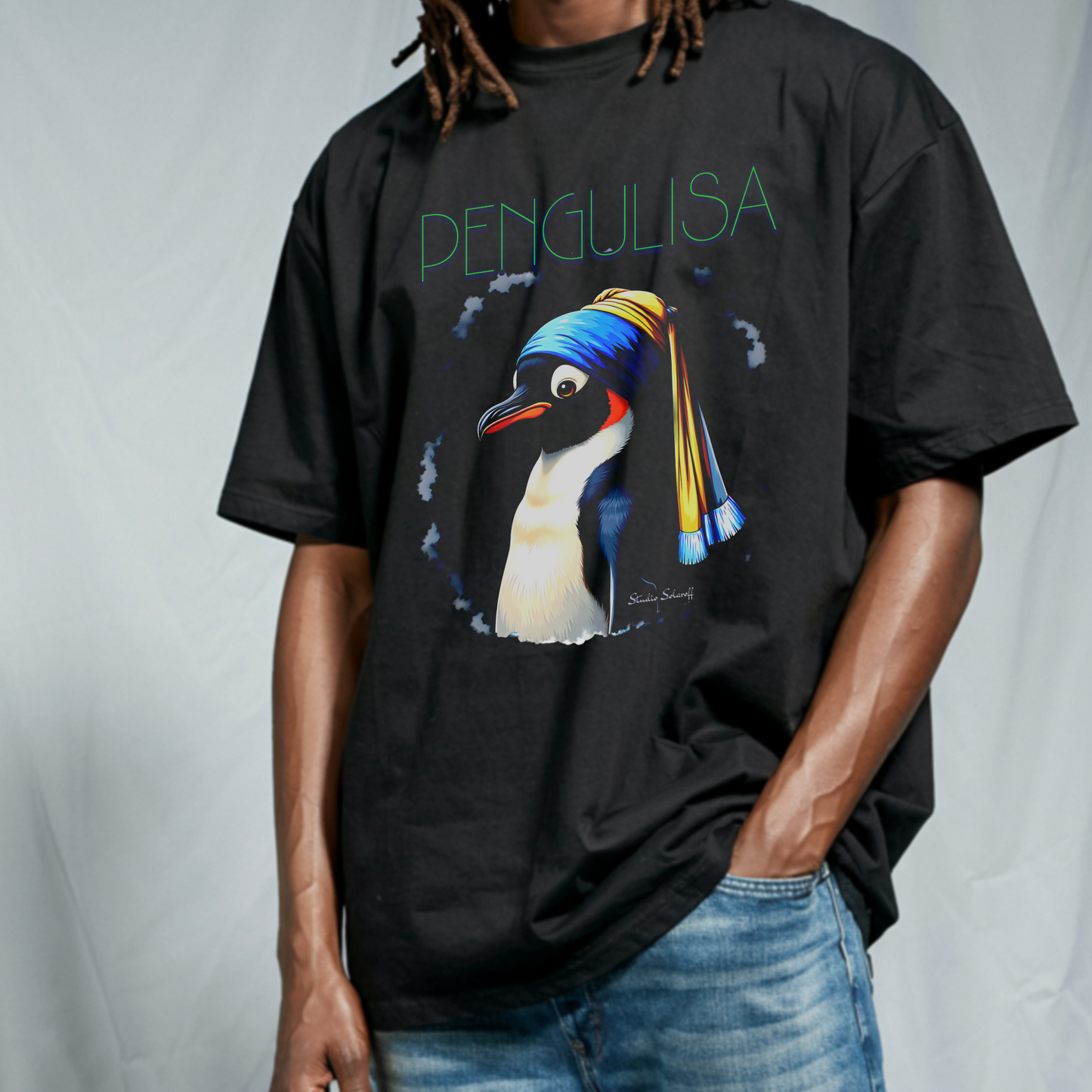 Pengulisa – Masterpiece with a Twist – Unisex T-shirt