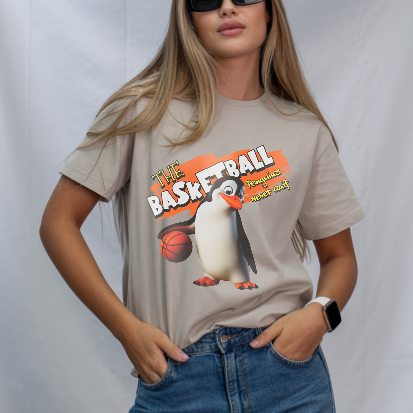 Basketball Penguin – Unisex T-shirt