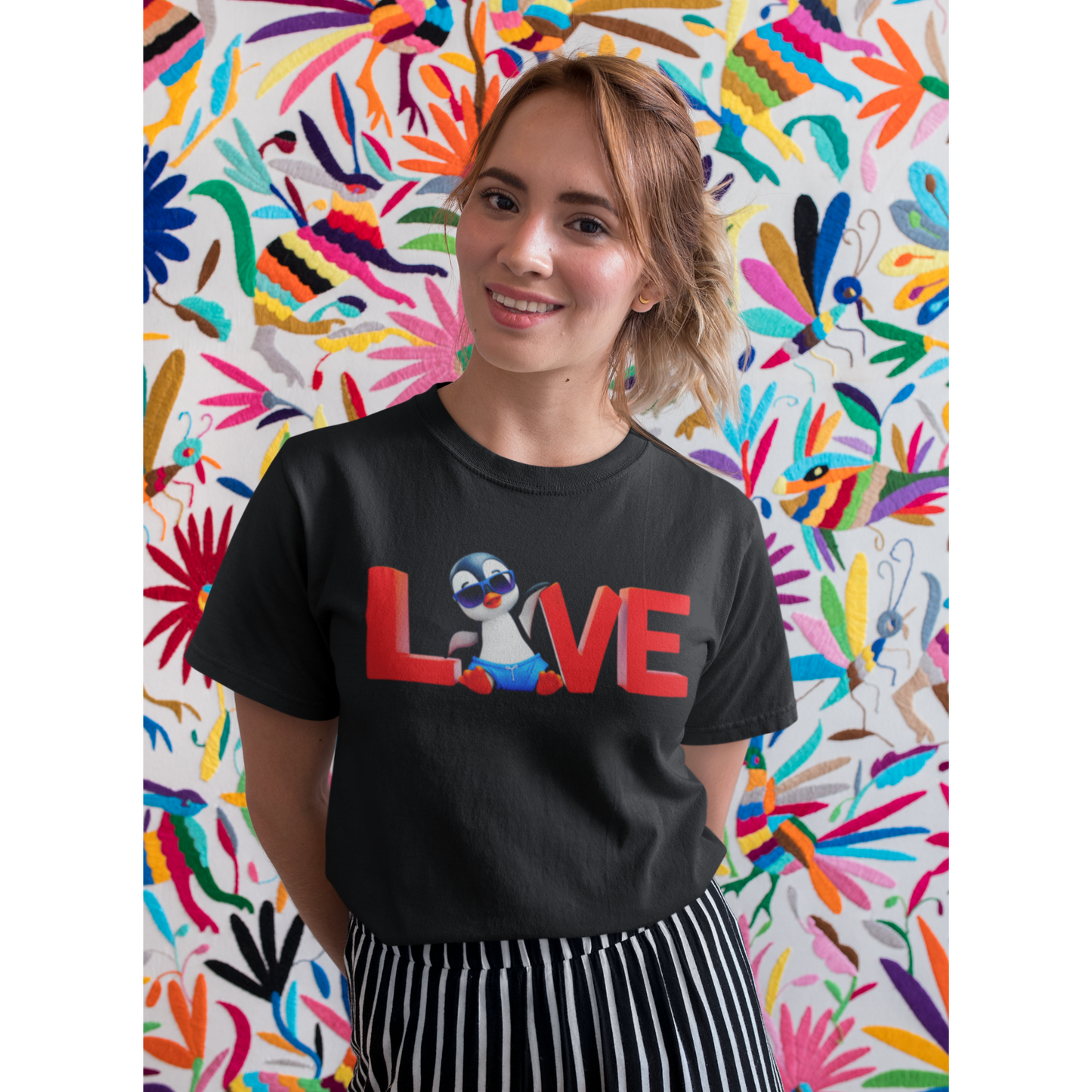LOVE Penguin – Unisex T-shirt
